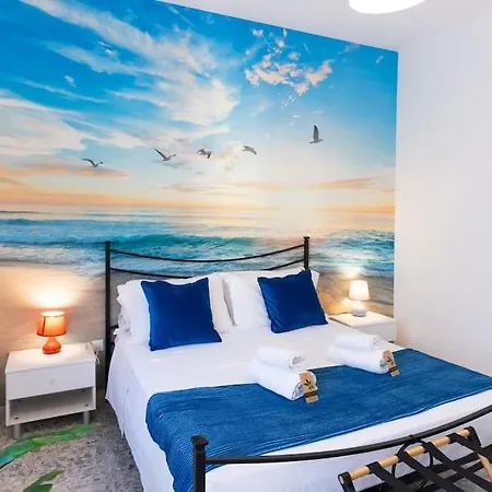 Inizio Anno! 2 In Centro Citta Con Balcone Vista Mare *