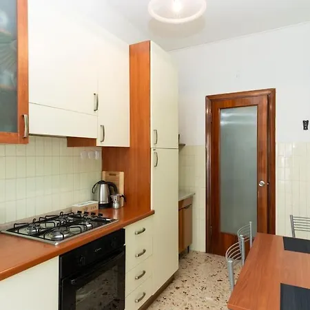 Apartman 40m Dal Mare, Estate, 2 Vista Mare In Centro A *