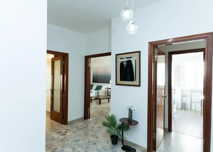 Inizio Anno! 2 In Centro Citta Con Balcone Vista Mare Апартаменты Пескара